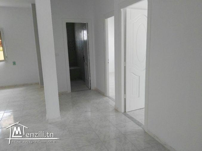 Appartement étage de villa