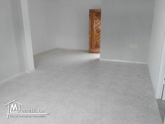 Appartement étage de villa