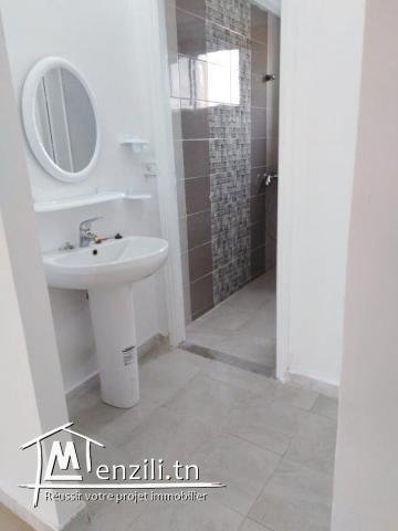 une nouvelle étage de villa a louer a borj cedria