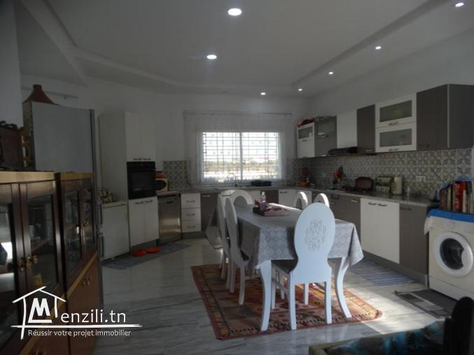 Une belle maison avec grand jardin à Hammamet