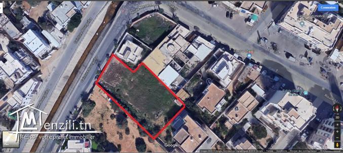 terrain a rue principale commerciale