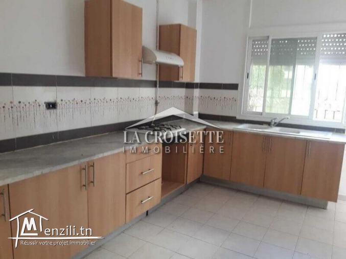 Duplex à louer s+4 à l'aouina MDL0041