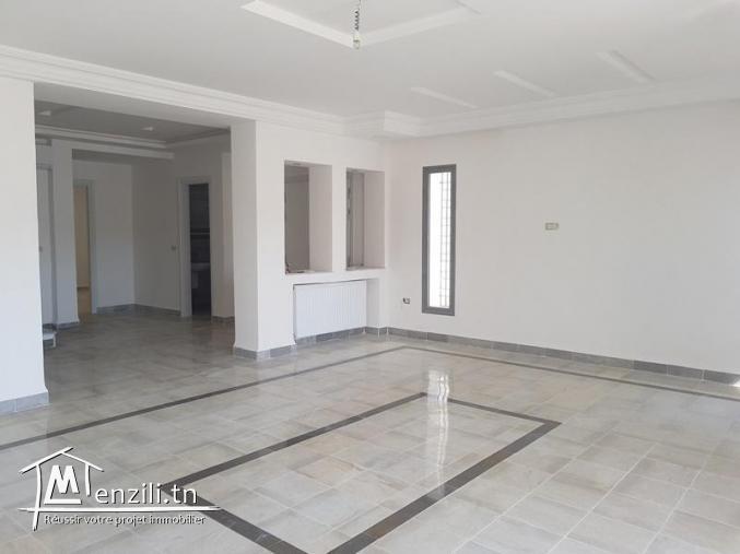 Villa à Hammamet en face du Théâtre