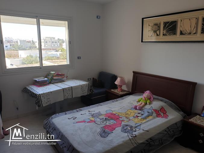 Une très belle s+2 en 2 ème etage zone skaness à louer