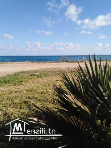 terrain de 157 m² prés de la plage