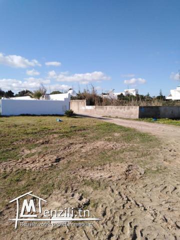 terrain de 157 m² prés de la plage