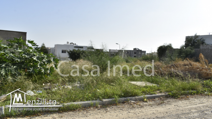 un  superbe terrain viabilisé  à el agba