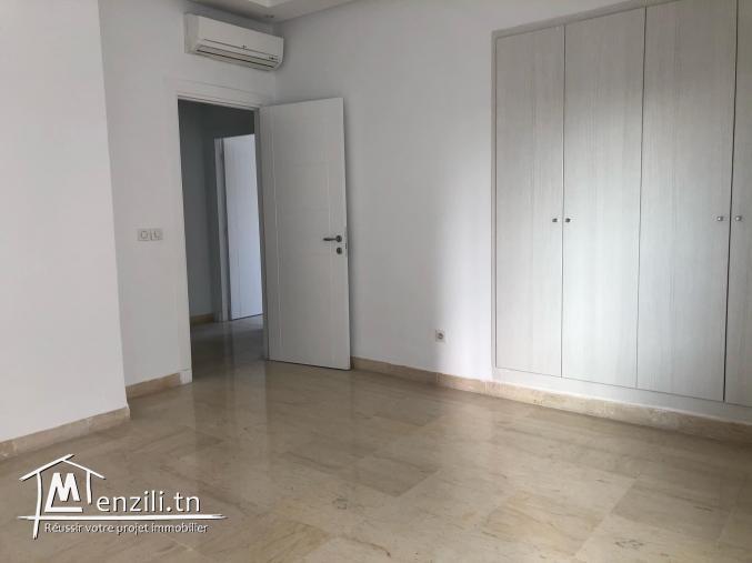 Duplex s+4 haut standing lac 2