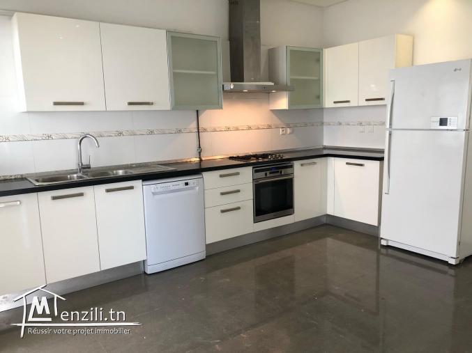 Duplex s+4 haut standing lac 2