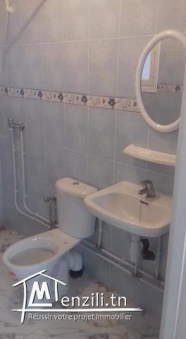 Maison a vendre prix 180 mille dinars 