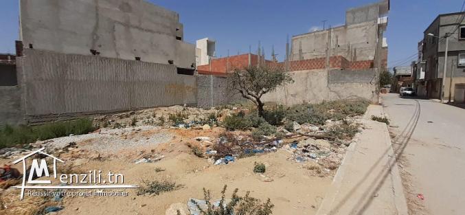 un terrain a vendre à dar fadhel