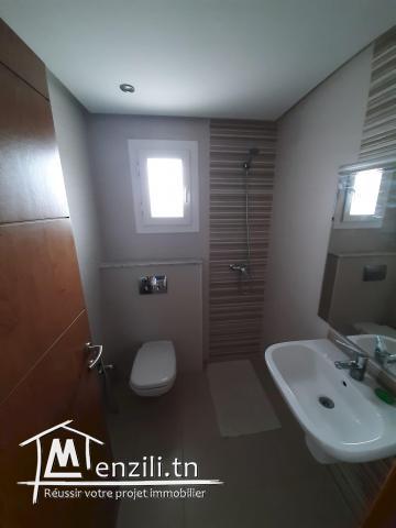 Étage d'immeuble entier !!!