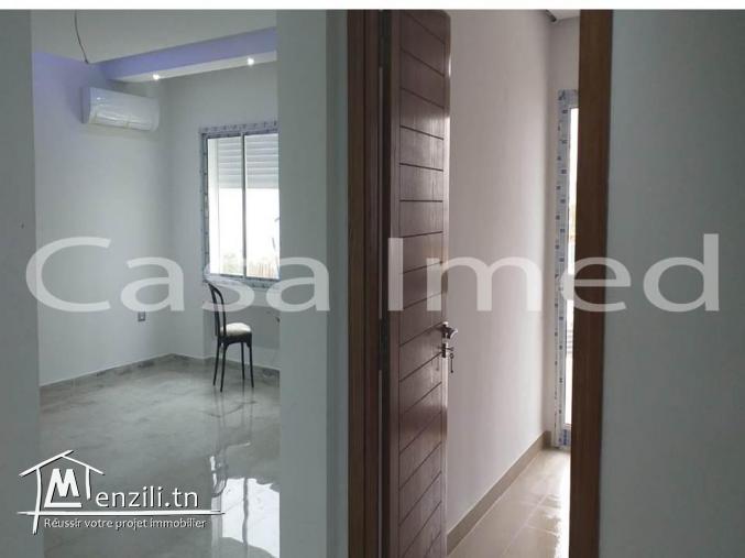 bel appatement s+2 a hay wahat  Situé en 2 éme étage