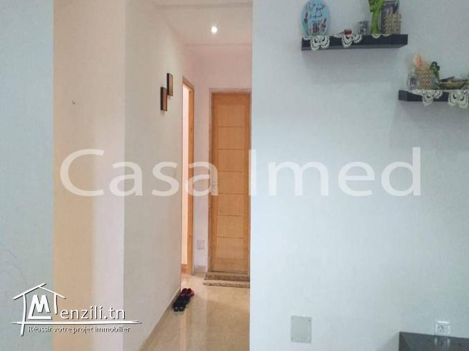 une maison coquette S+3 à Cité Bhar Lazrak derrière maison Ford