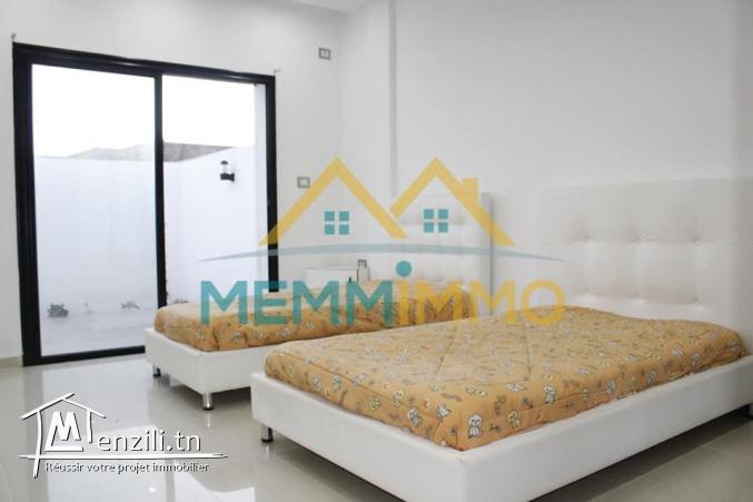 Villa pieds dans l'eau de 220 m² sur un terrain de 330 m² - Rejich Mahdia