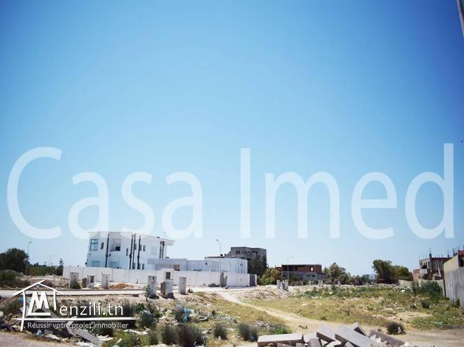 un terrain à jinen Soukra 