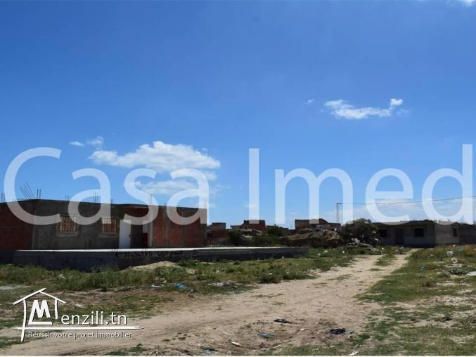 un terrain de 223 m2