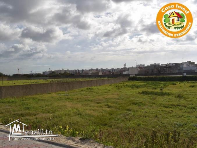 un beau terrain viabilisé à rue du parc à soukra  