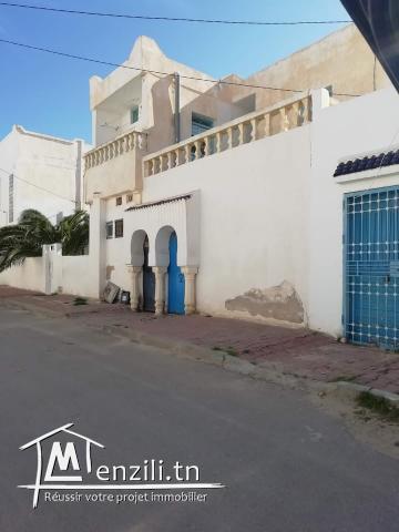 Maison 2 étages ouled  amor midoun