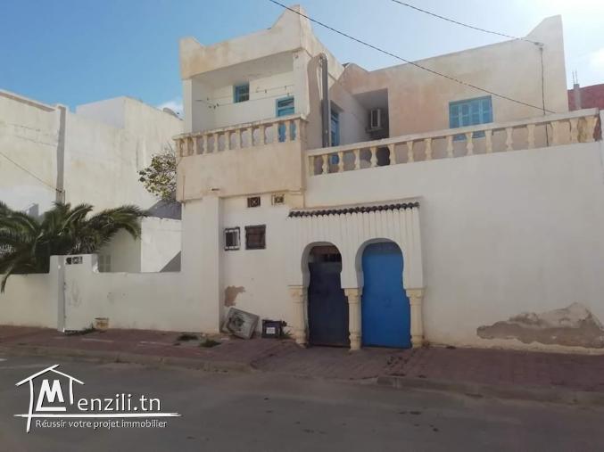 Maison 2 étages ouled  amor midoun