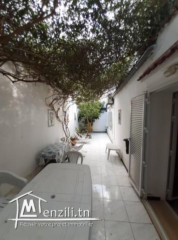 MAISON AUTHENTIQUE AVEC DÉCORATION ARTISANALE, BIZERTE RÉF 2167