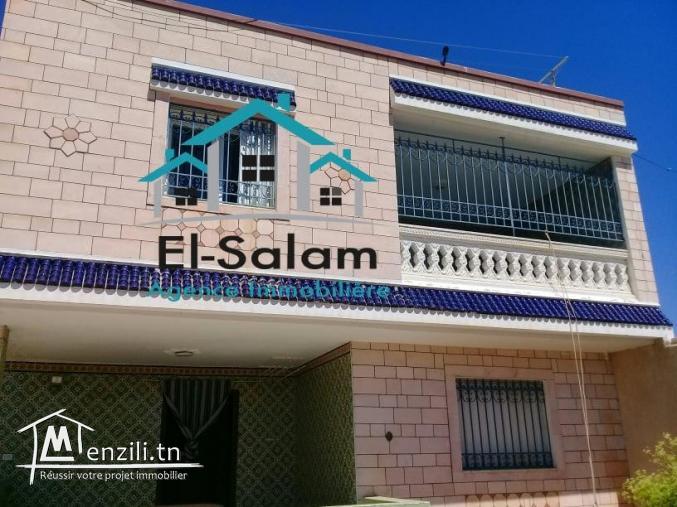 villa plus un studio jarddin 500m a la plage