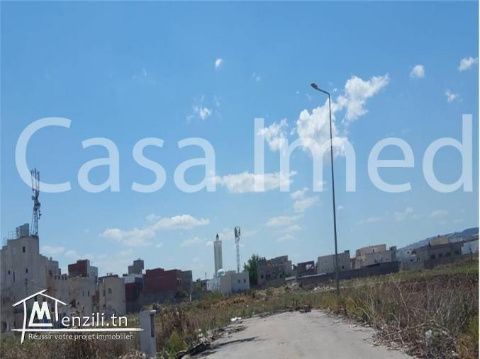 un terrain de 342 m2