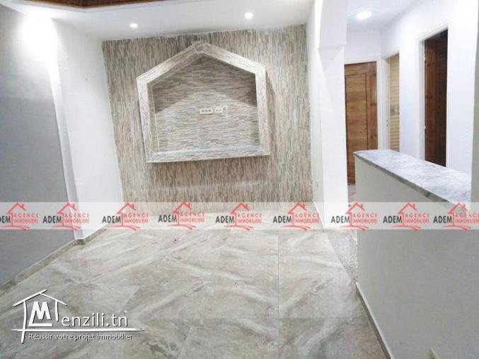 Petit immeuble de trois appartements