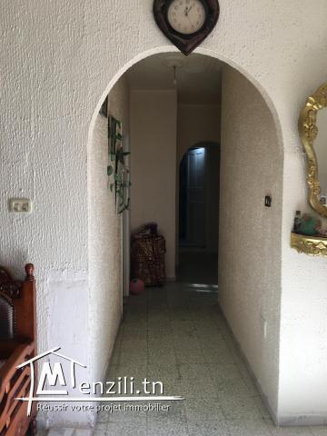 A vendre étage de villa