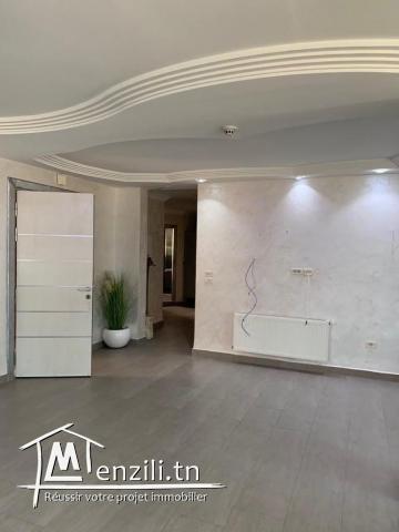 Appartement S+3 de très haut standing