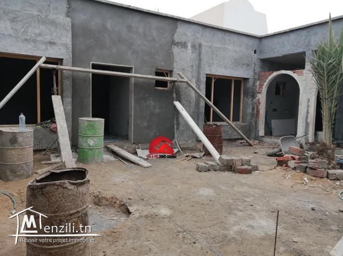Vente maison djerbienne avec piscine - Houch typique