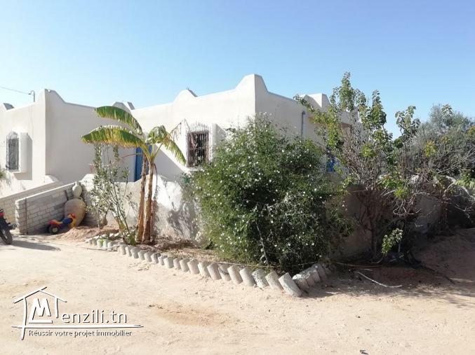 Maison a Guechaine Titre bleu