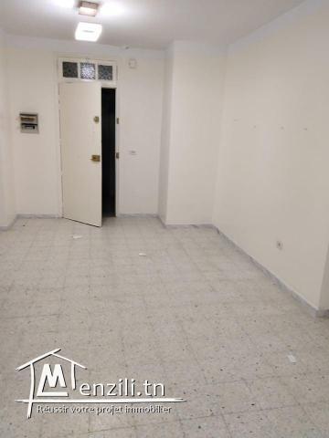 Appartement sans meuble à khzema
