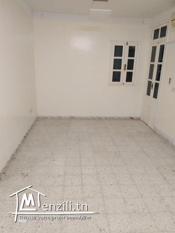 Appartement sans meuble à khzema