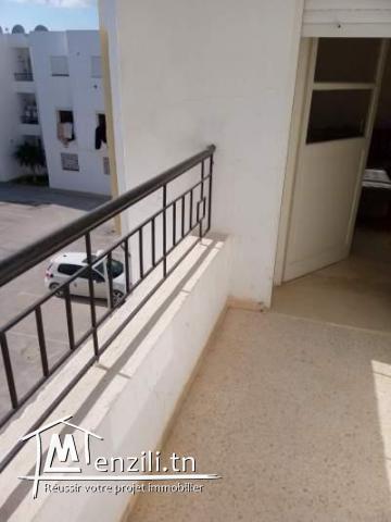 للبيع 3 غرف و غرفة إستقبال A vendre 3 pièces et salon