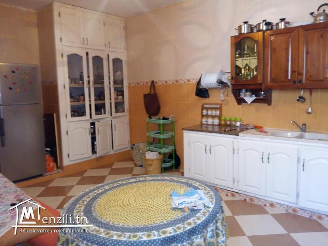 Réf 2089 : Maison + studio ,cité Yassamine cité nakhla , Bizerte