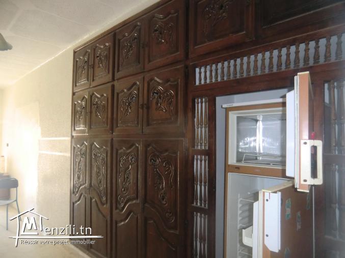 villa+1 studio un garage et un jardin a vendre hamem el ghzaze