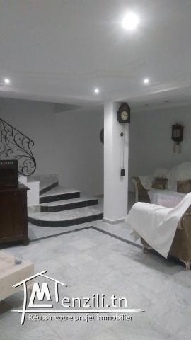 Une belle villa trois étages