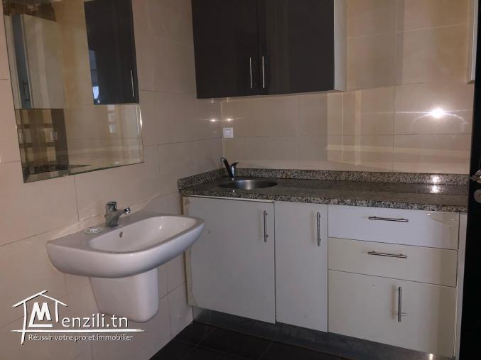 BUREAU 230M² HAUT STANDING LAC 1