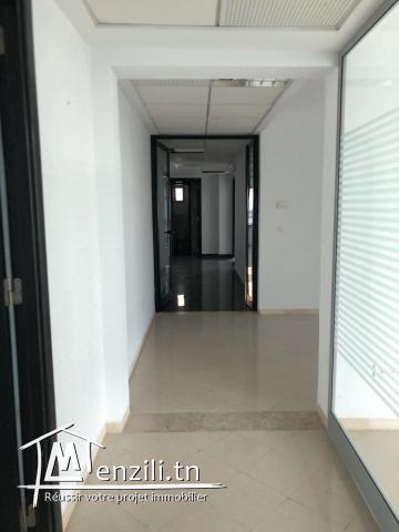 BUREAU 230M² HAUT STANDING LAC 1