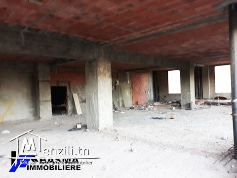 Local commercial 500m² ZONE TOURISTIQUE