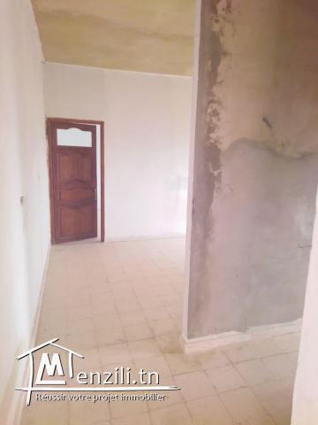 deux etages de maison