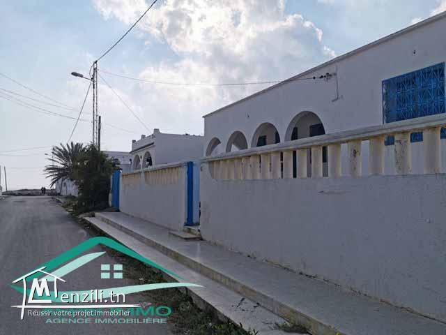 VT421:Villa 793 m² a plage Mamounia Kélibia