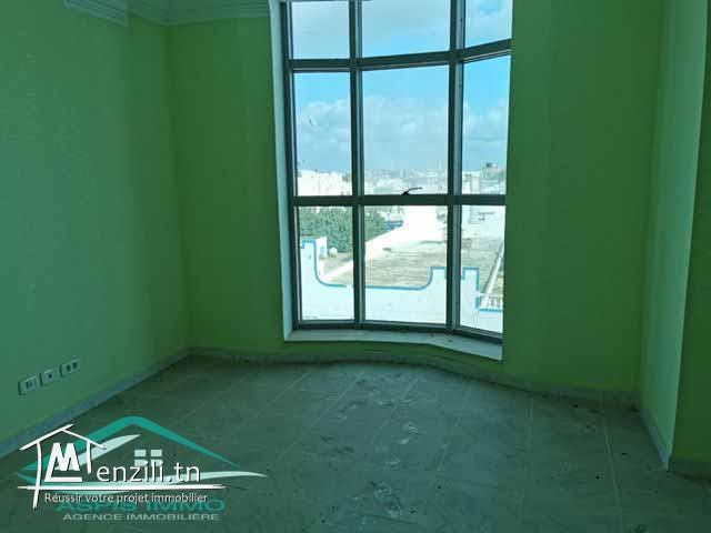 immeuble au centre ville Kelibia