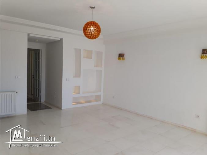 un appartement S+3 de Haut standing lumineux avec une vue panoramique Mer