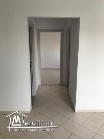 A vendre appartement s+1 (résidence les jardins de raoued ) à cité el yamama raoued