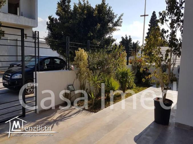 un belle  appartement s+3  situé à chotrana 1 