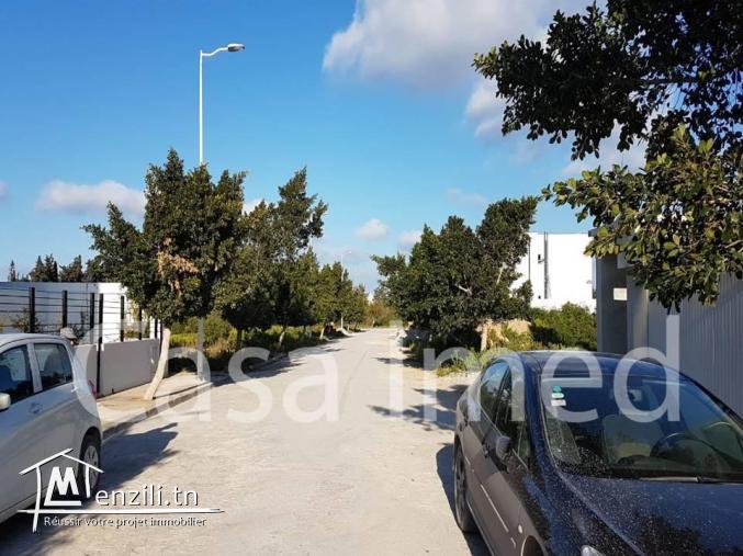 un belle  appartement s+3  situé à chotrana 1 