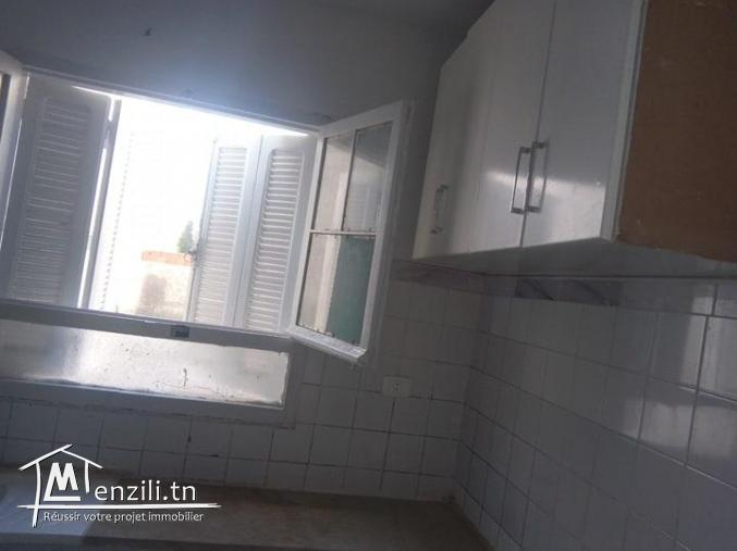 maison à station louage kélibia