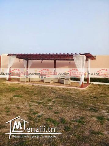 Adorable villa avec piscine